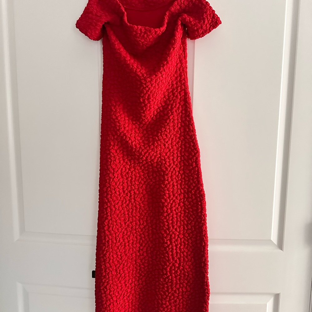 English Factory Textured Red Off-Shoulder Midi Dress - Picture 2 of 6